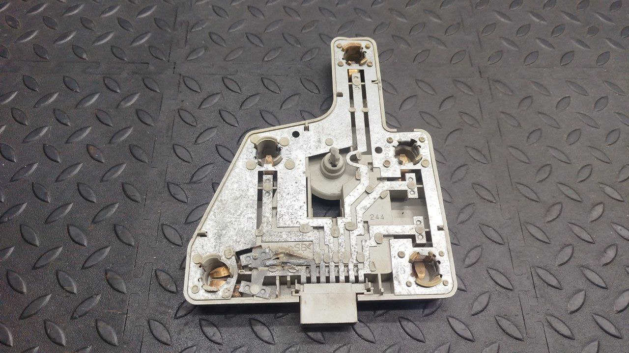 Плата заднего фонаря правая Mercedes C/W202 1993-2001