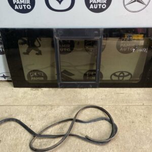 Стекло кузовное глухое левое Ford Transit 2000-2006