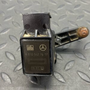 Датчик положения кузова Mercedes E/W211 2002-2009