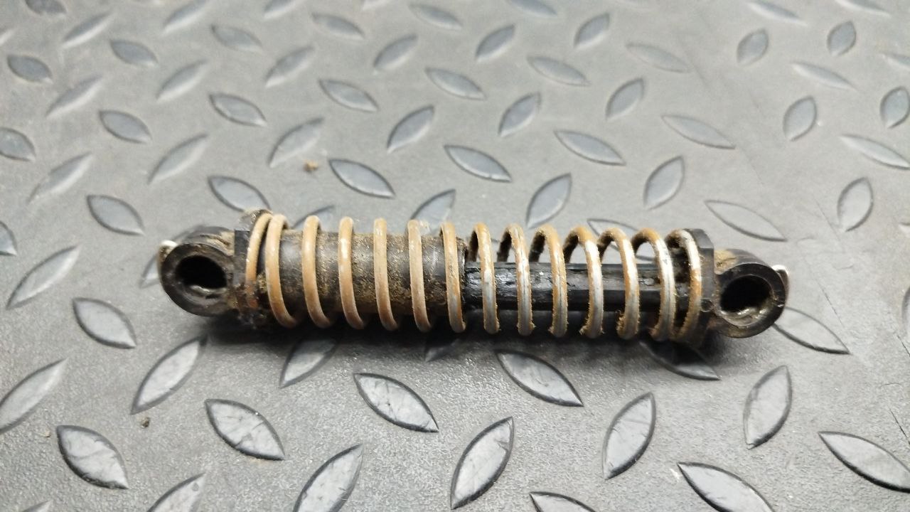 Пружина педали сцепления Peugeot Expert/2 2007-2016