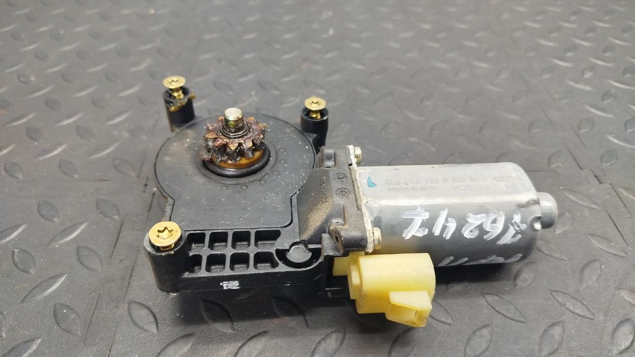 Моторчик стеклоподъемника передний левый Mercedes M/W163 1997-2005 — изображение 2