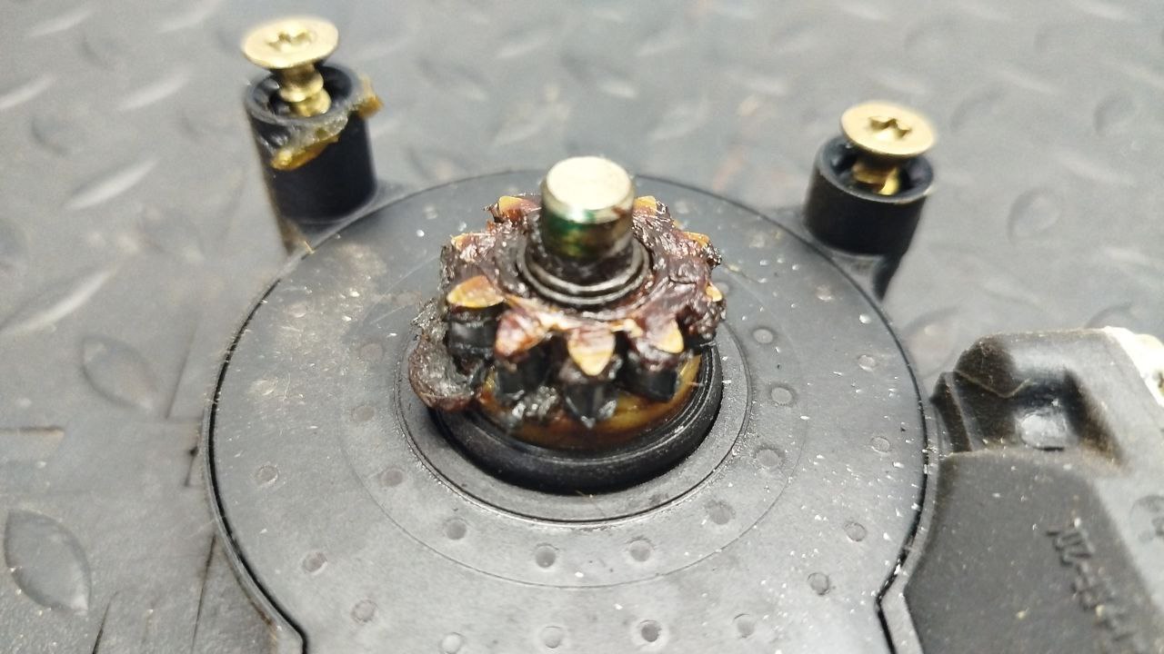 Моторчик стеклоподъемника передний левый Mercedes M/W163 1997-2005 — изображение 3