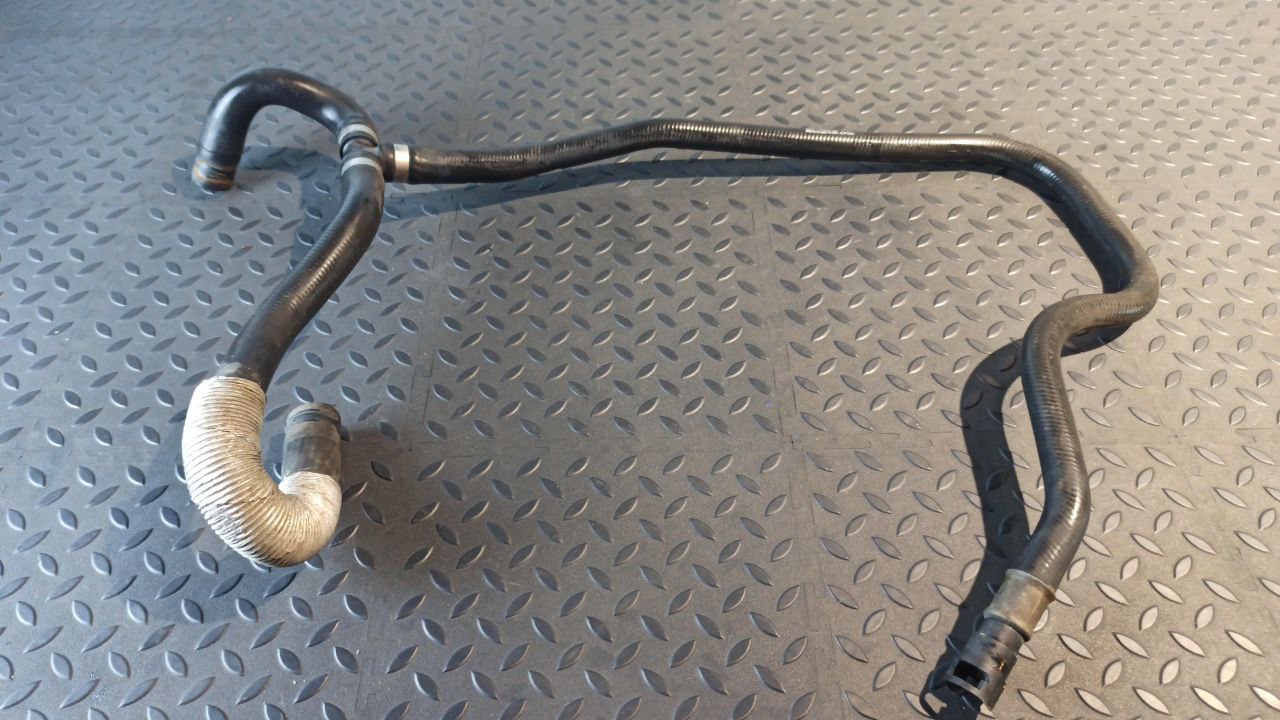 Патрубок ОЖ Ford Transit 2000-2006