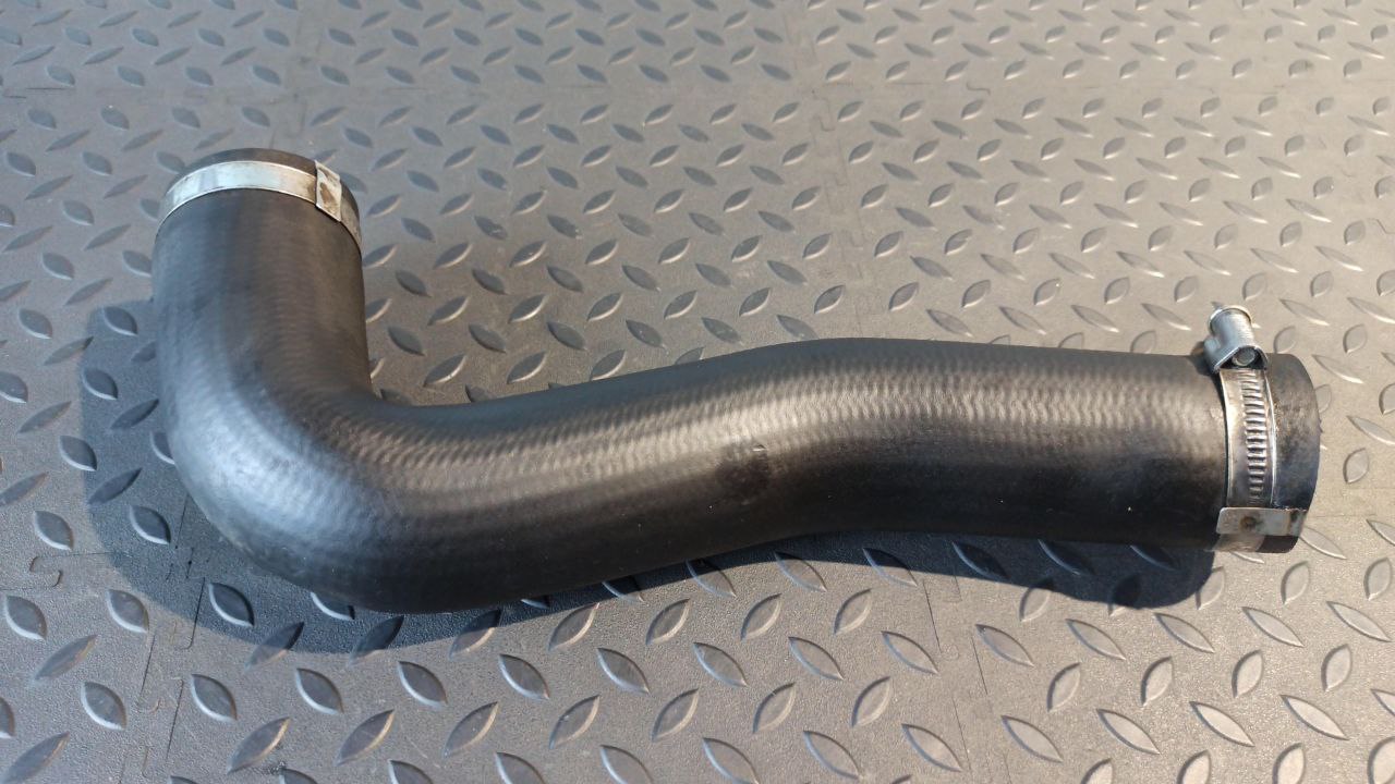 Патрубок интеркулера Ford Transit 2000-2006