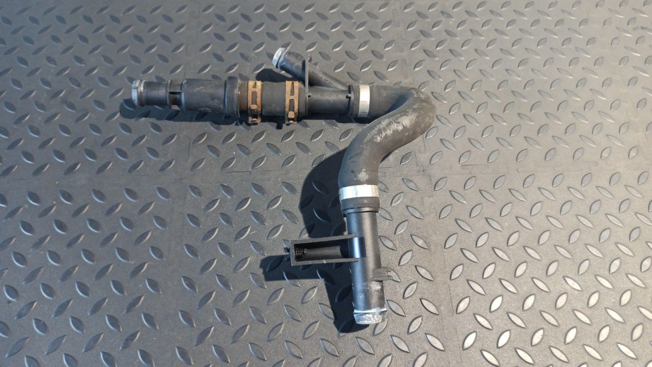 Патрубок ОЖ Ford Transit 2000-2006