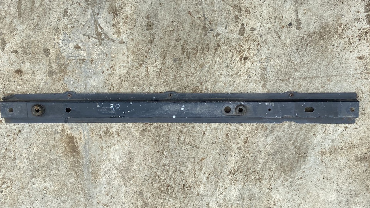 Балка подрадиаторная Opel Movano/A 2003-2010