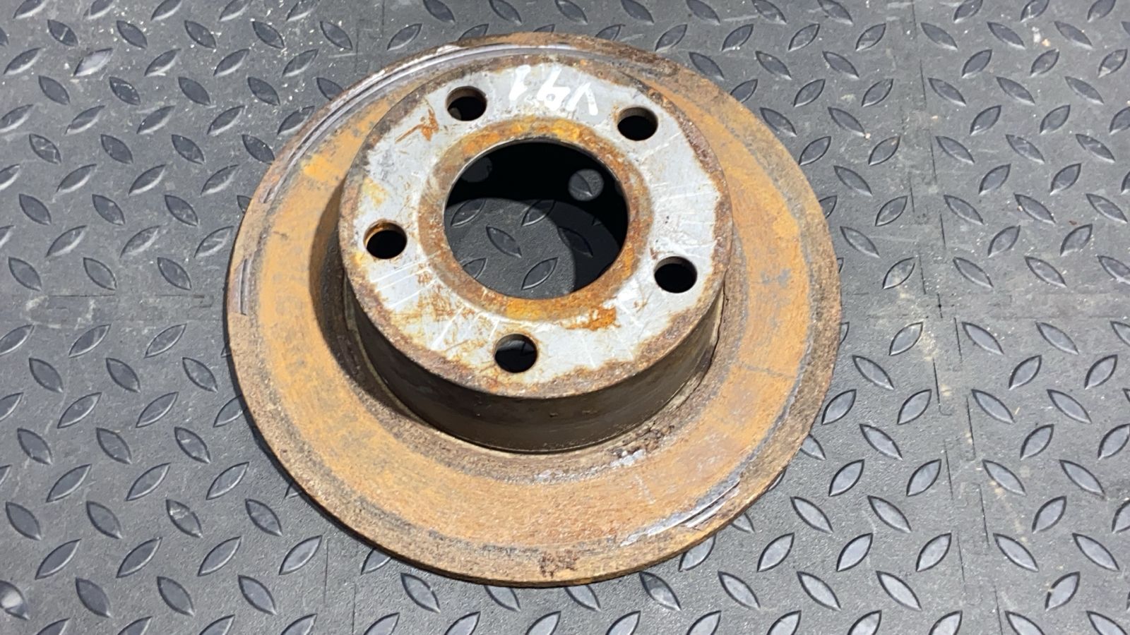 Диск тормозной задний Ford Focus/2 2004-2011