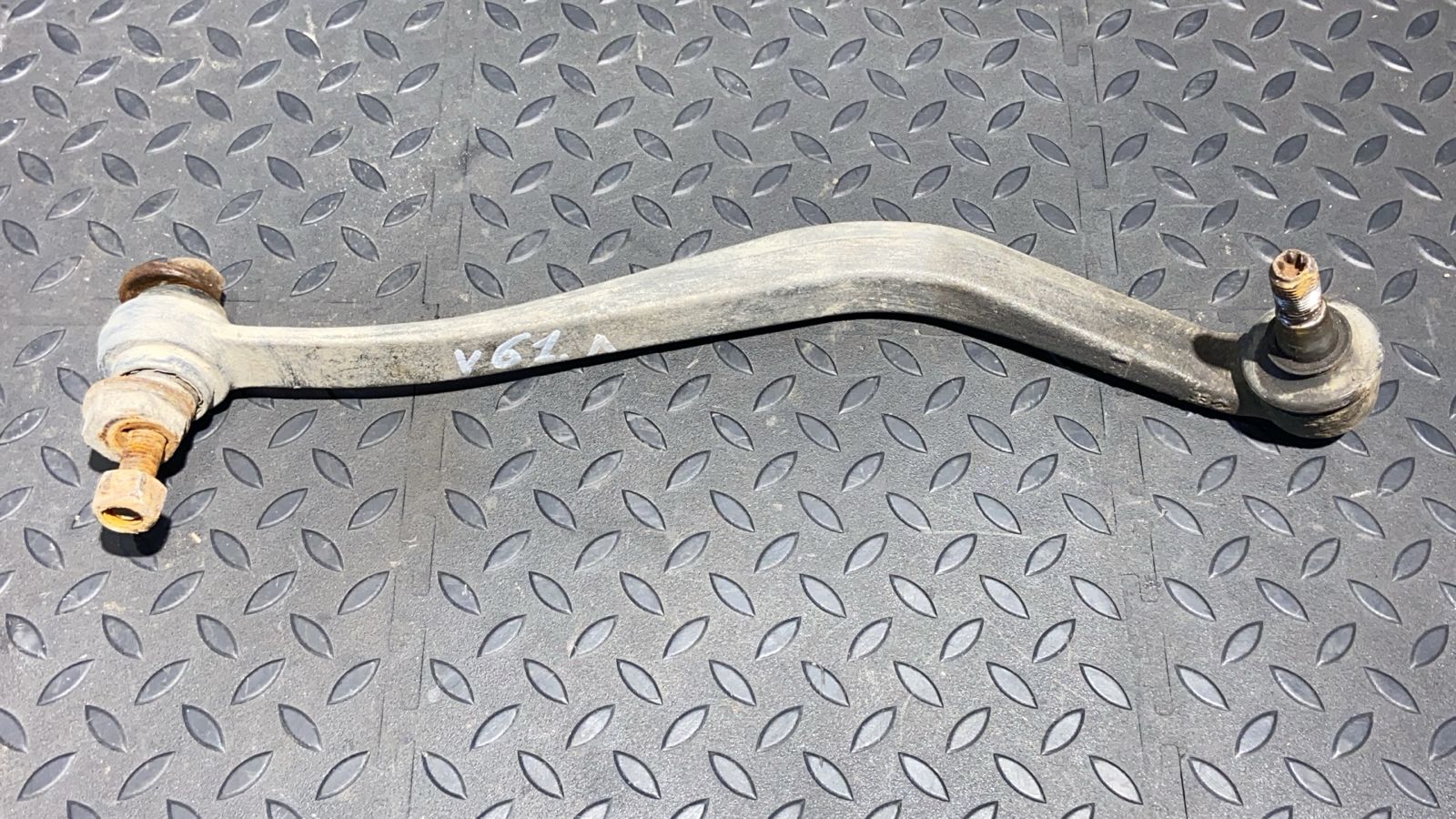 Рычаг задний левый Mercedes M/W163 1997-2005