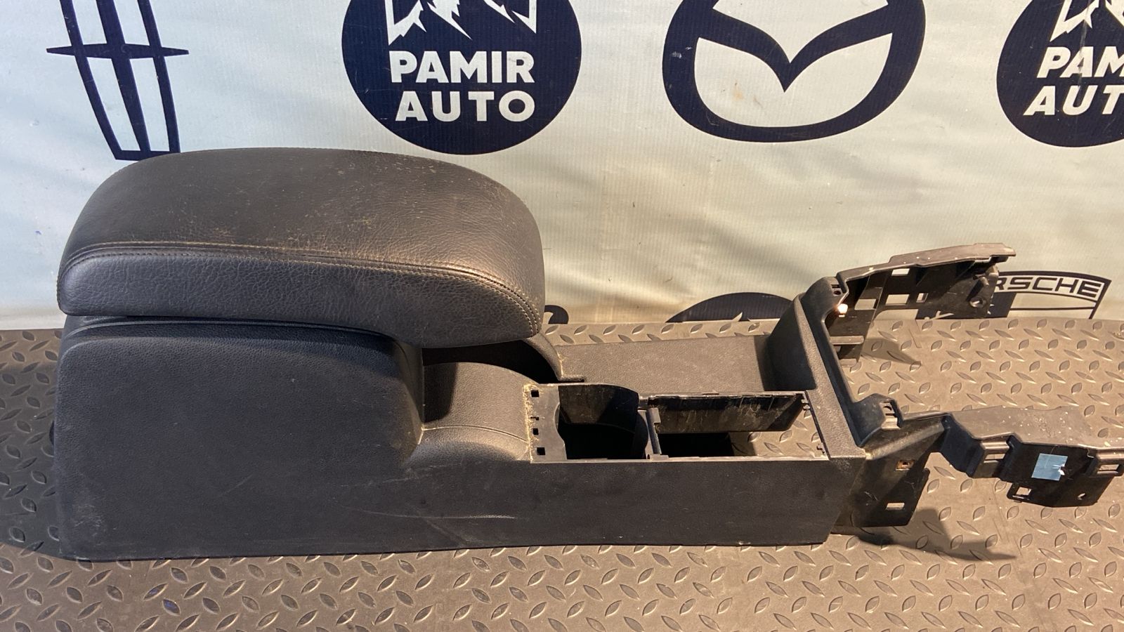 Консоль (Подлокотник) Ford Mondeo/3 2000-2007