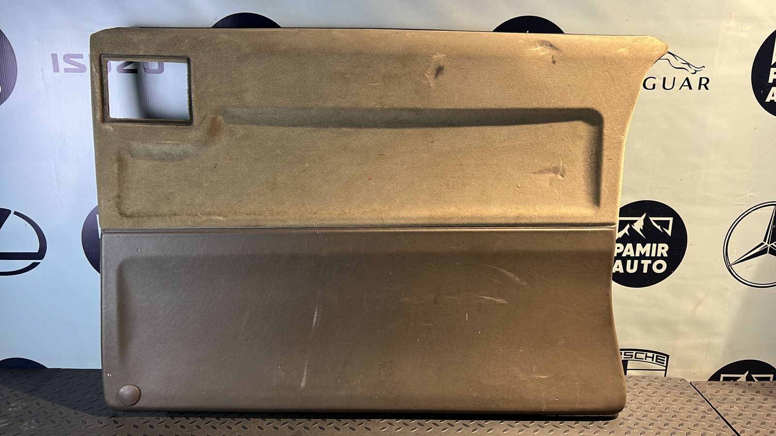 Обшивка двери сдвижной правая Mercedes Vito/W638 1996-2003