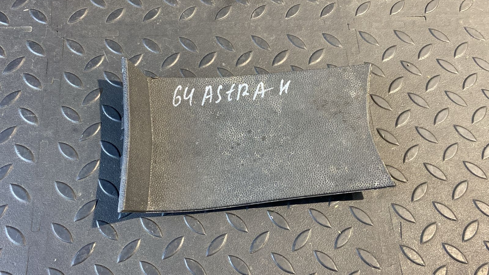 Накладка на консоль Opel Astra/H 2004-2014