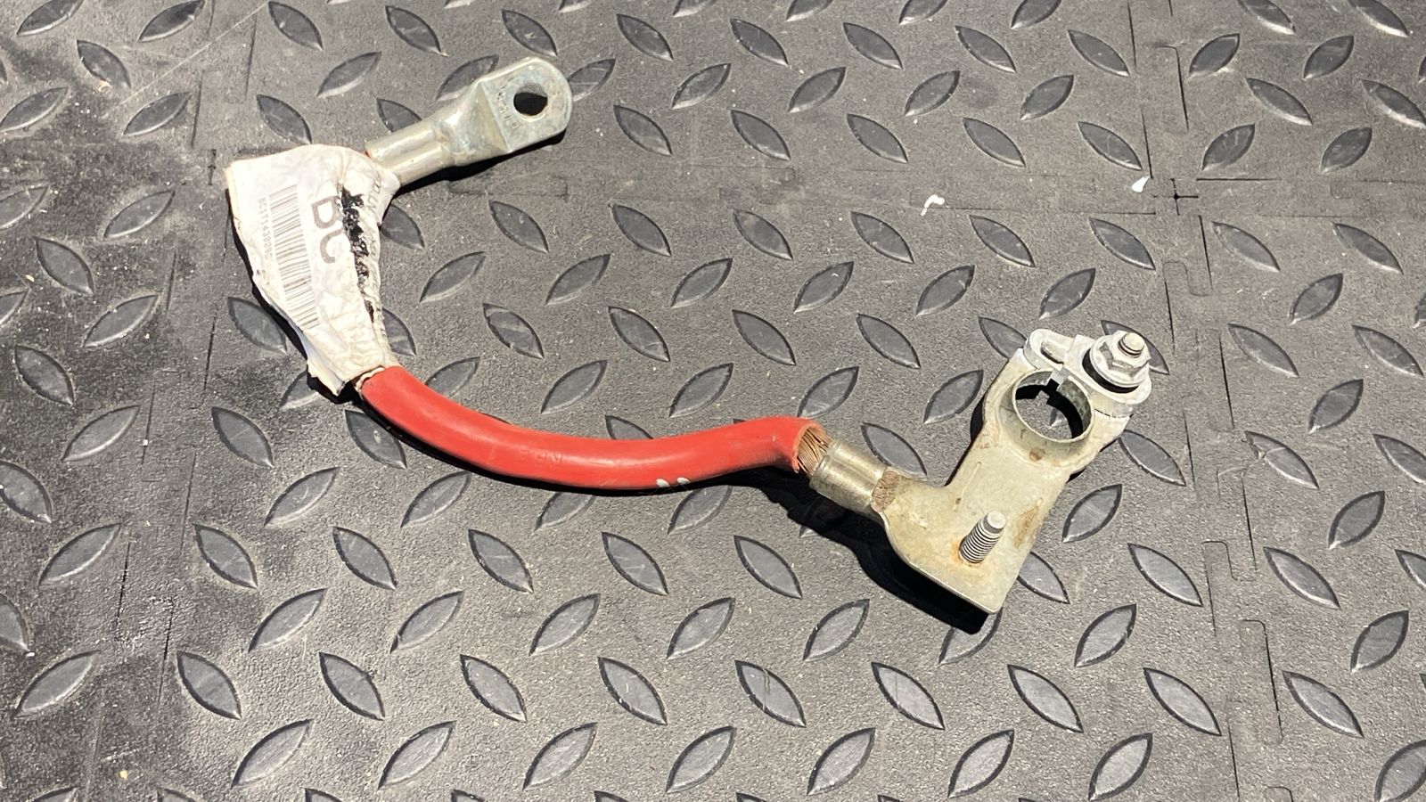 Клемма плюс Ford Transit 2006-2013