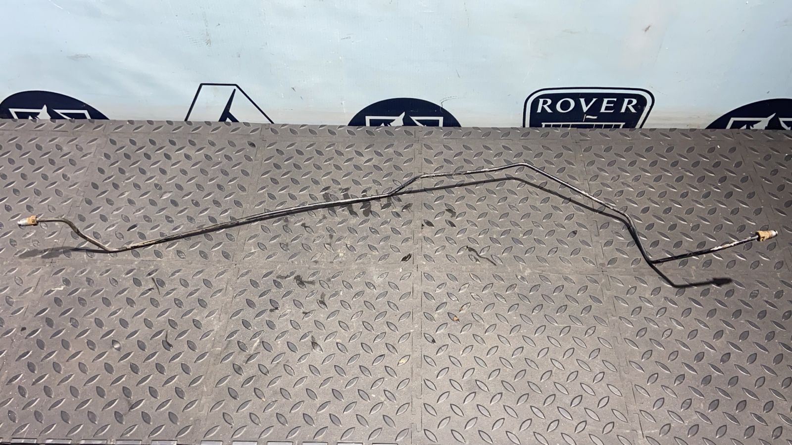 Трубка тормозная задняя Renault Logan 2004-2015