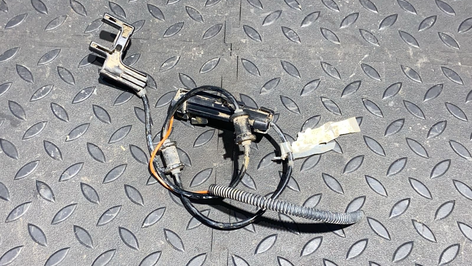 Проводка датчика износа колодок Mercedes M/W163 1997-2005