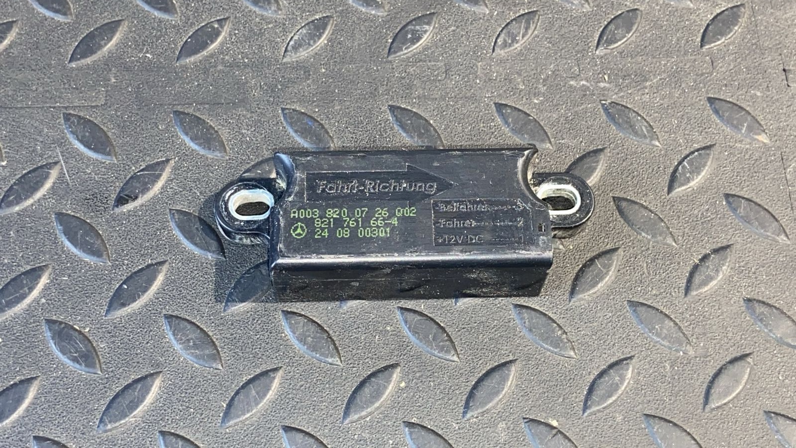 Датчик AIR BAG Mercedes E/W211 2002-2009