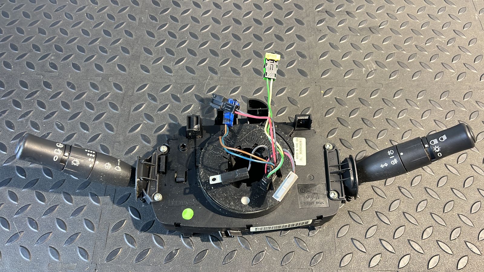 Переключатель подрулевой Renault Megane/2 2002-2009