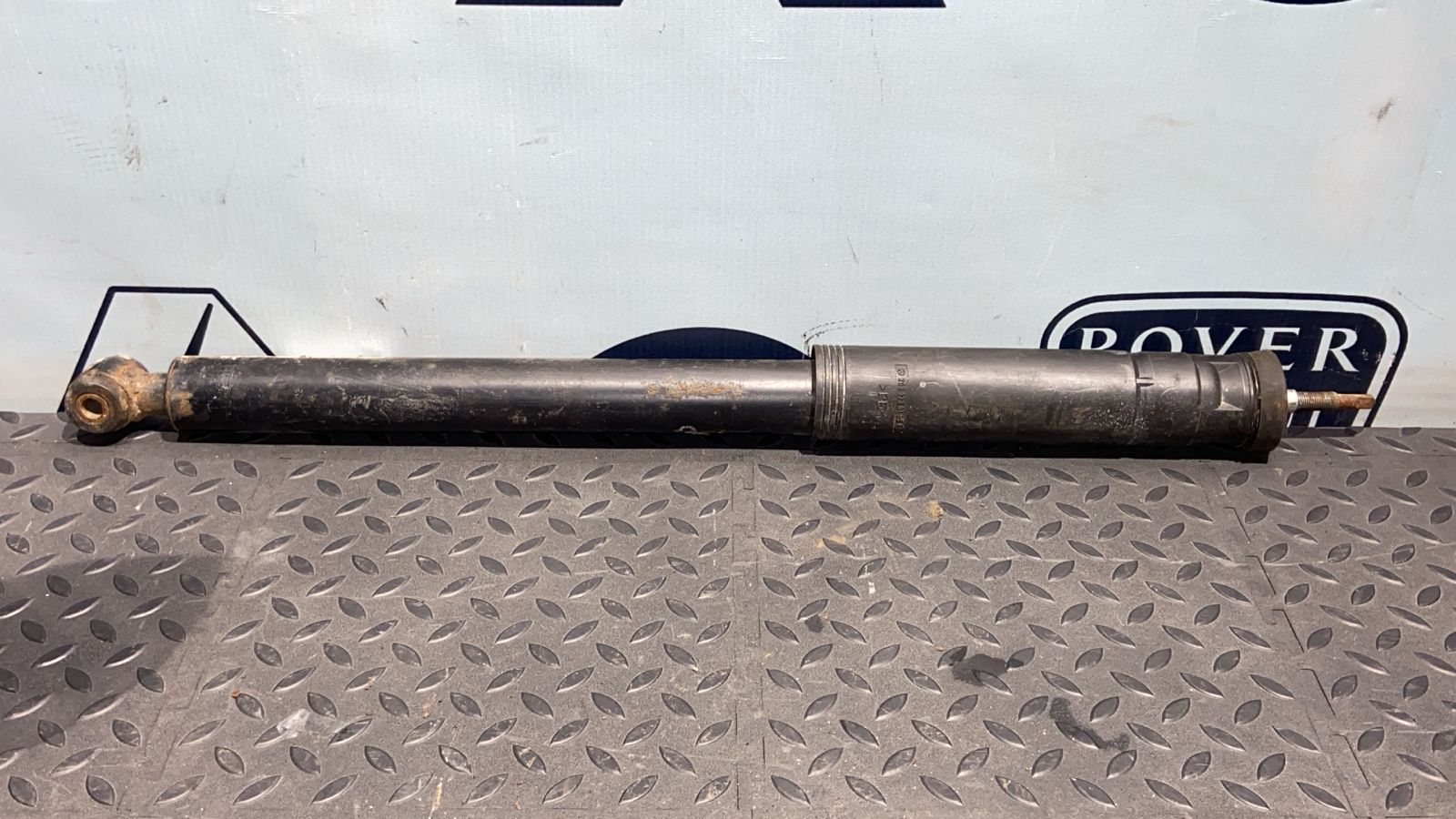 Амортизатор задний Mercedes C/W203 2000-2008