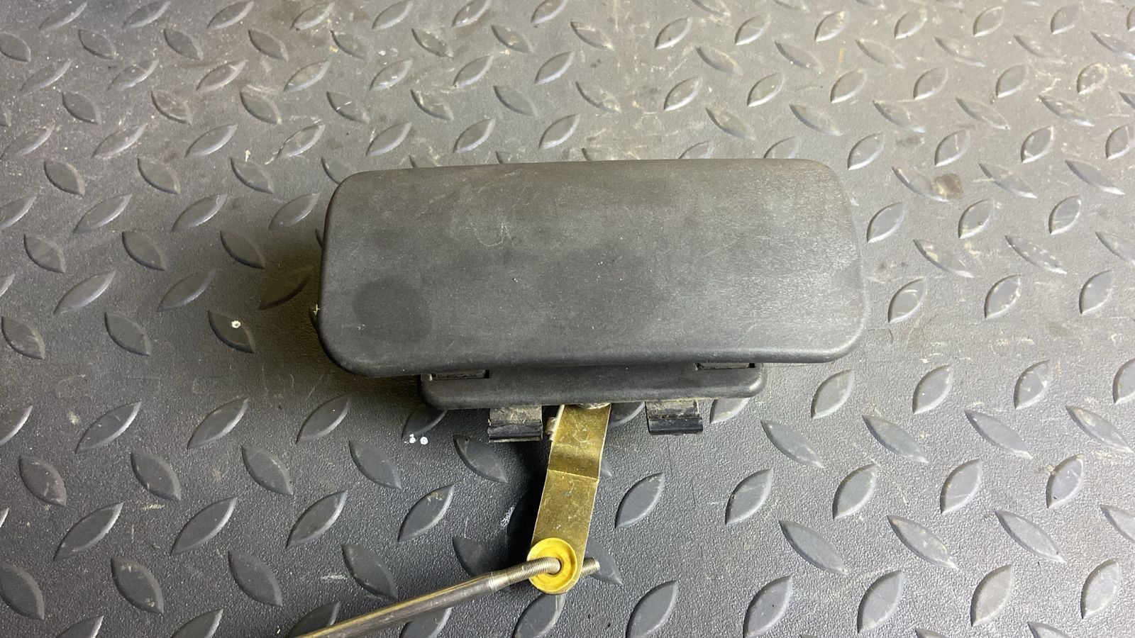 Ручка двери сдвижной правая Ford Transit 2006-2013