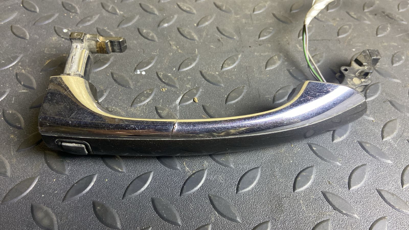 Ручка двери передняя правая Mercedes E/W211 2002-2009