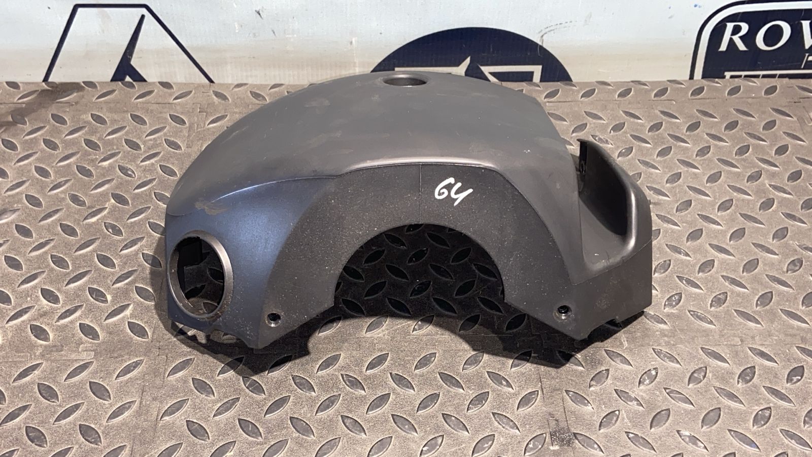 Кожух рулевой колонки нижний Opel Astra/H 2004-2014