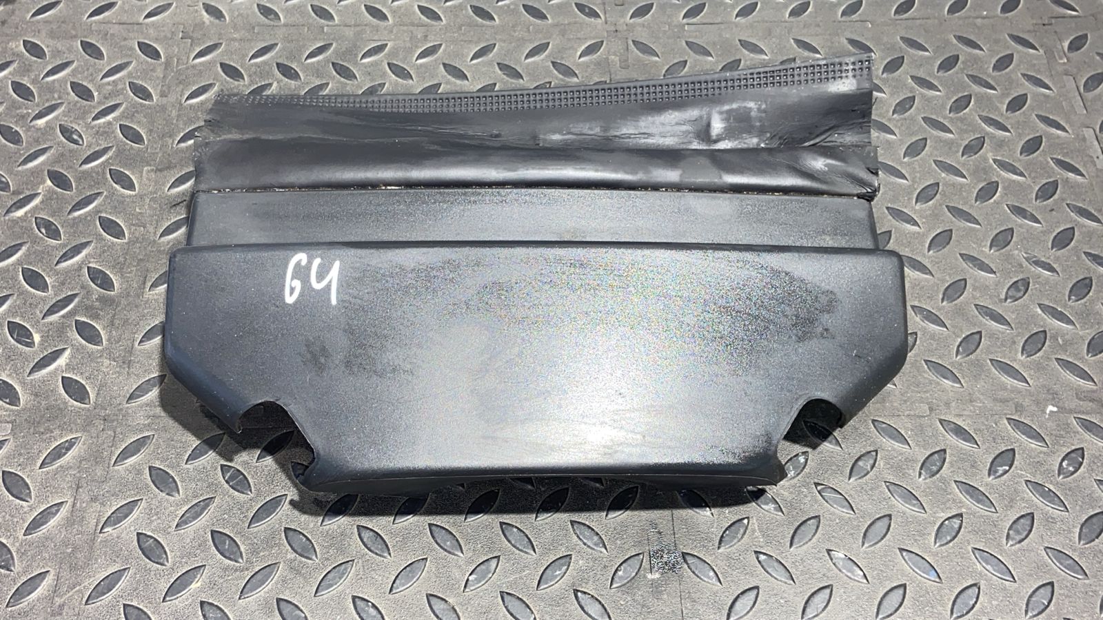 Кожух рулевой колонки верхний Opel Astra/H 2004-2014