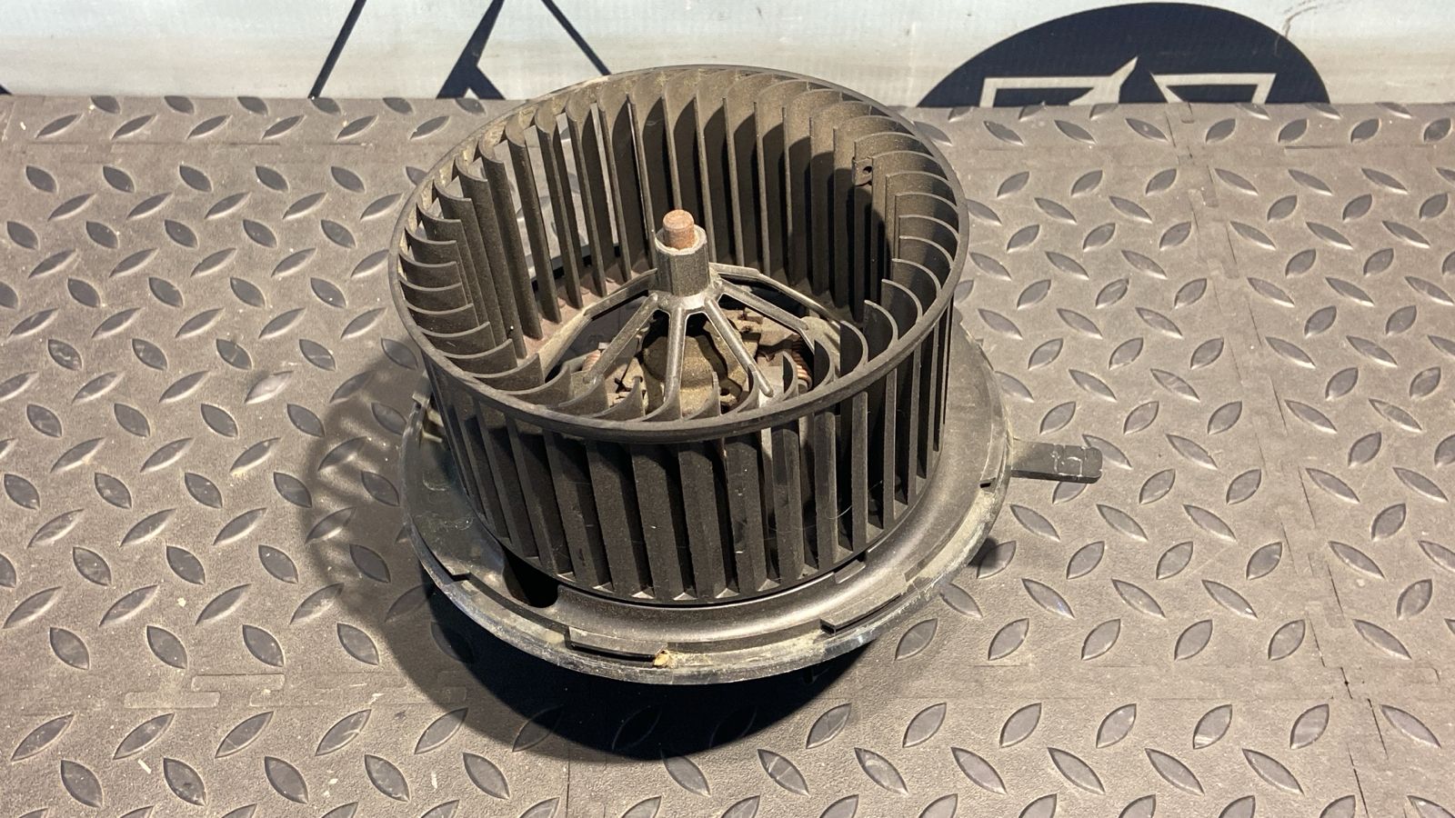 Моторчик отопителя Volkswagen Golf/5 2003-2009