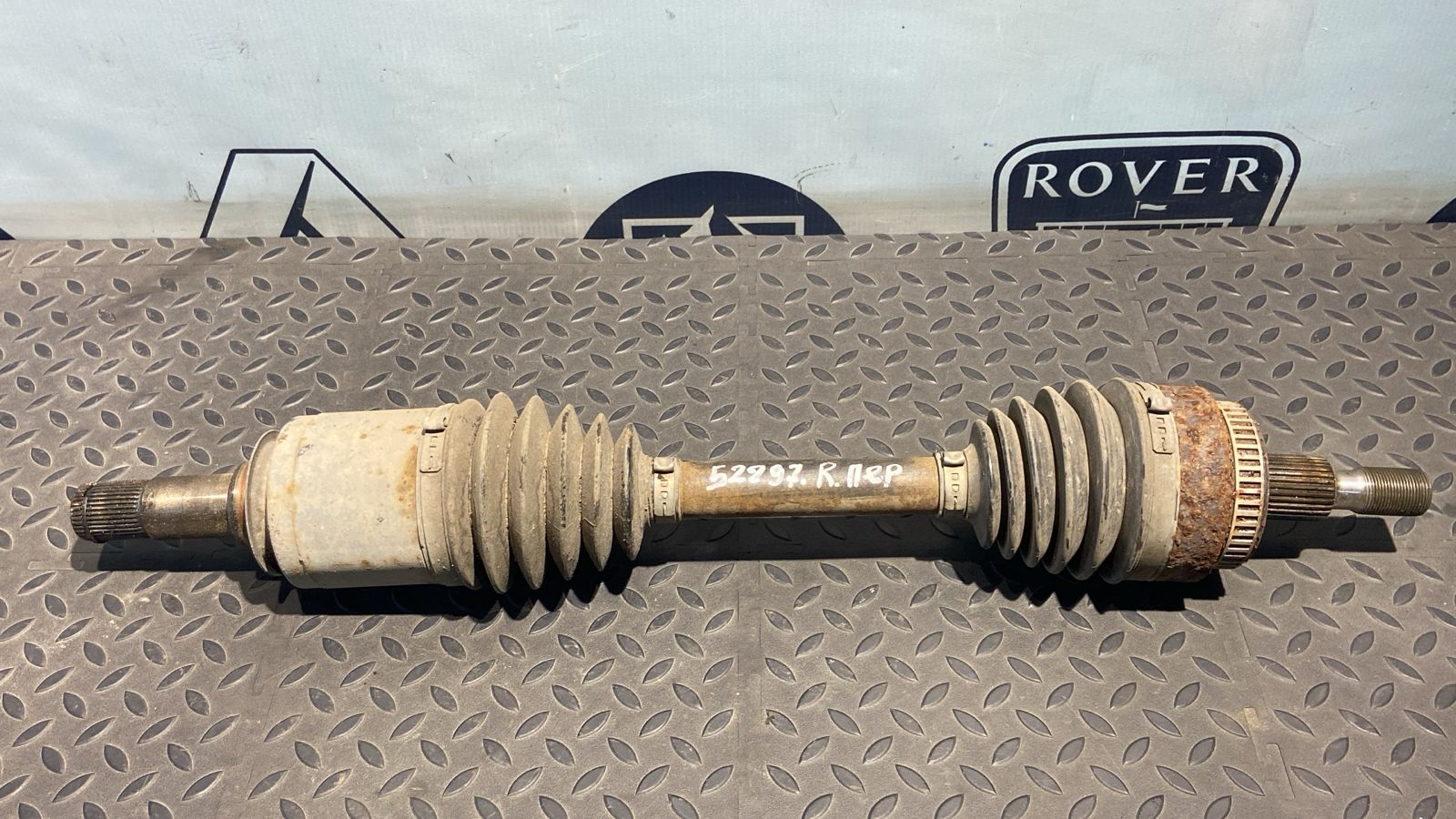 Полуось передняя правая Mercedes M/W163 1997-2005