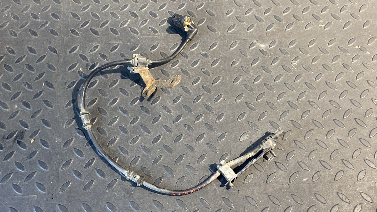 Датчик ABS задний Mercedes M/W163 1997-2005