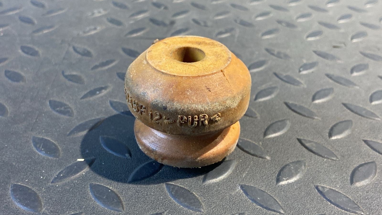 Отбойник амортизатора передний Mercedes M/W163 1997-2005