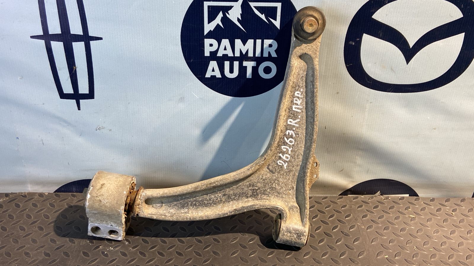 Рычаг передний правый Opel Signum 2003-2008