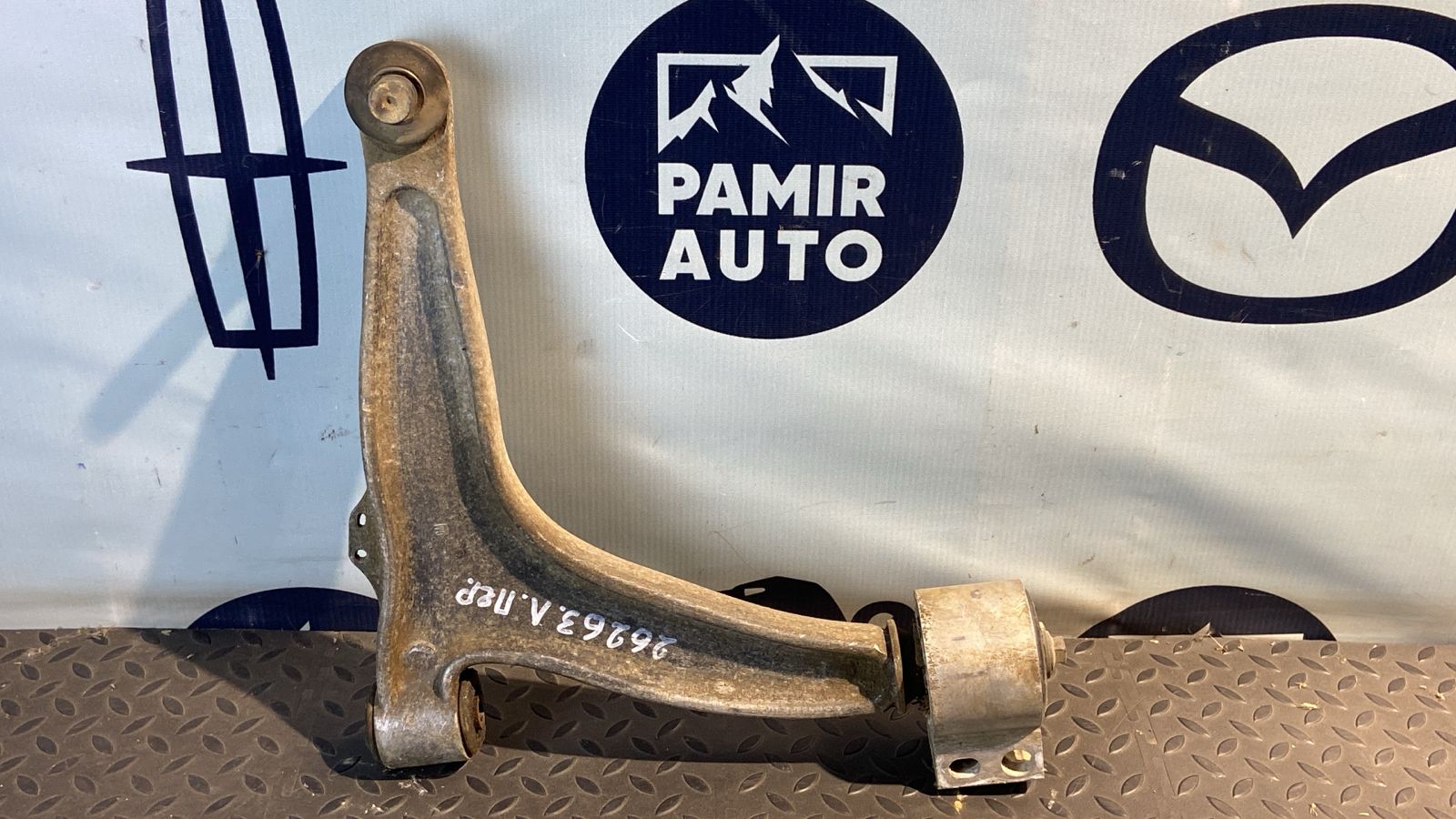 Рычаг передний левый Opel Signum 2003-2008