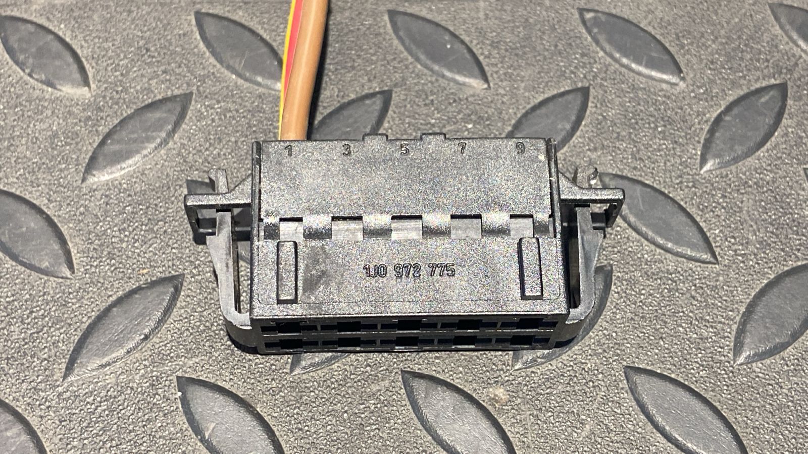 Разъем Volkswagen Golf/5 2003-2009