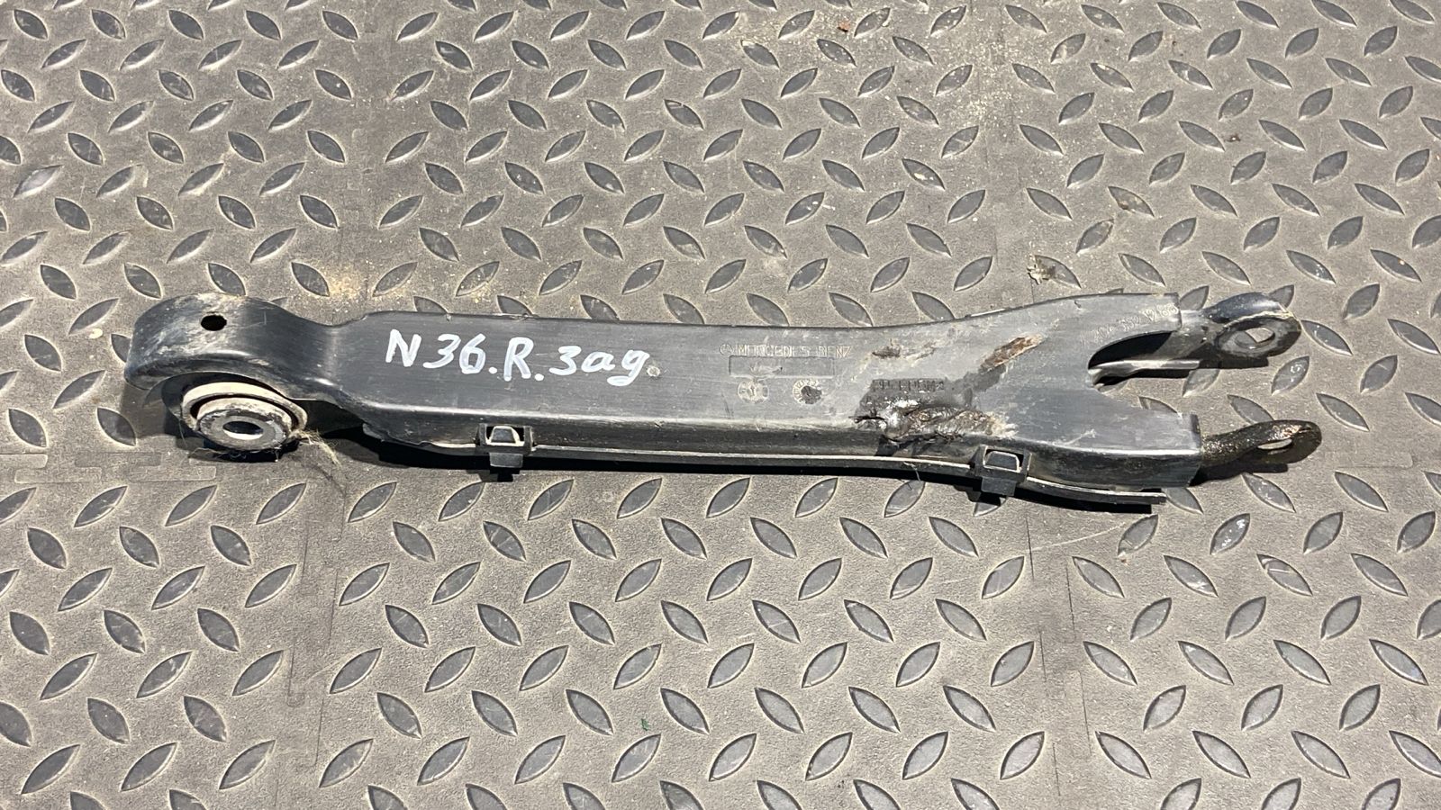 Рычаг задний Mercedes C/W204 2006-2015