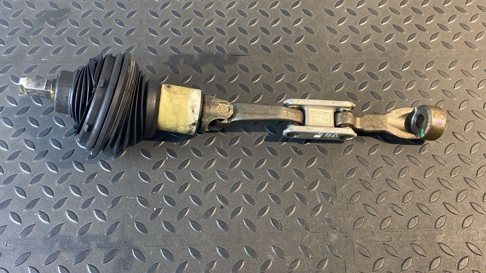 Кардан рулевой Mercedes E/W210 1995-2003