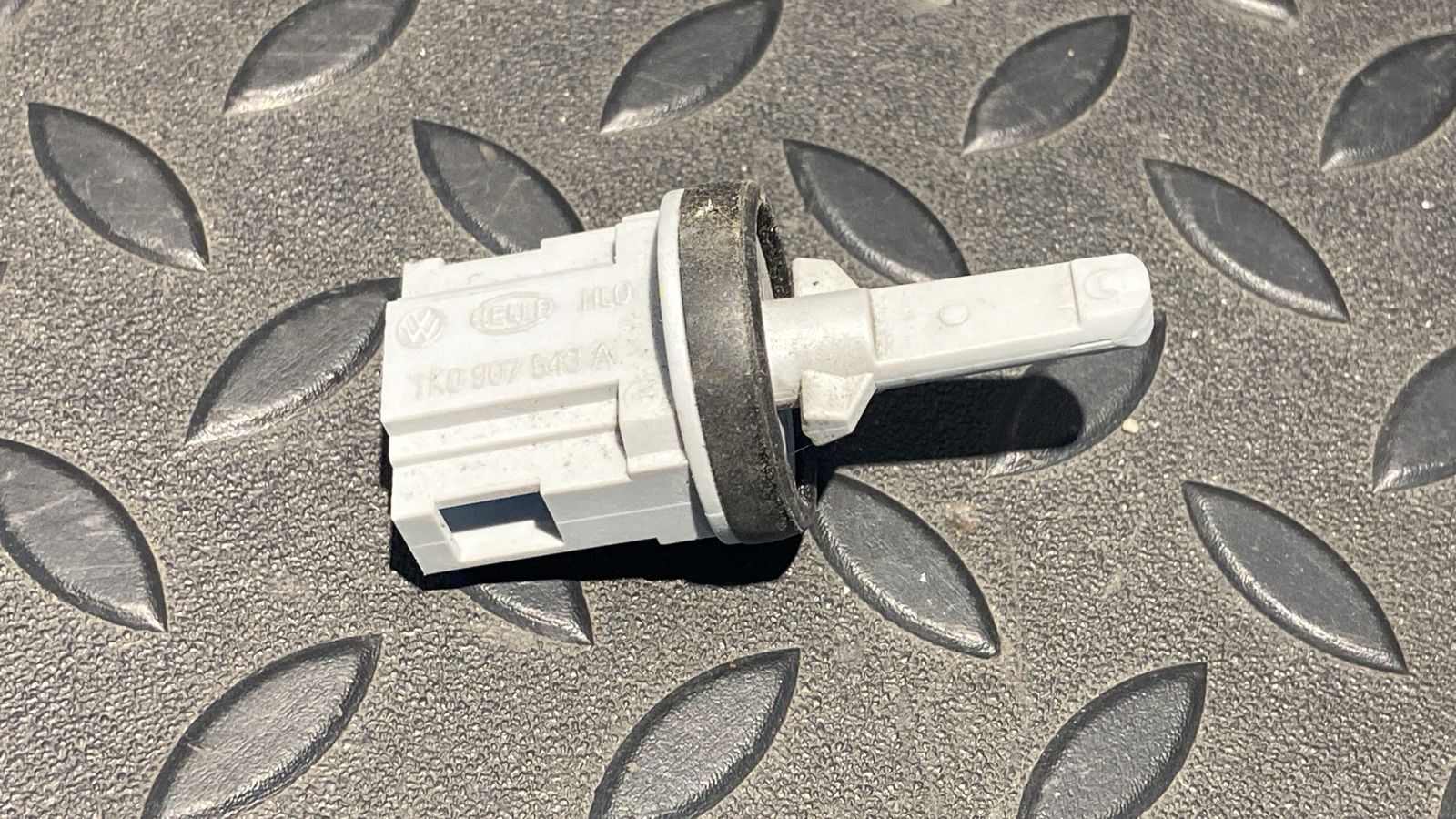 Датчик температуры ОЖ Volkswagen Golf/5 2003-2009