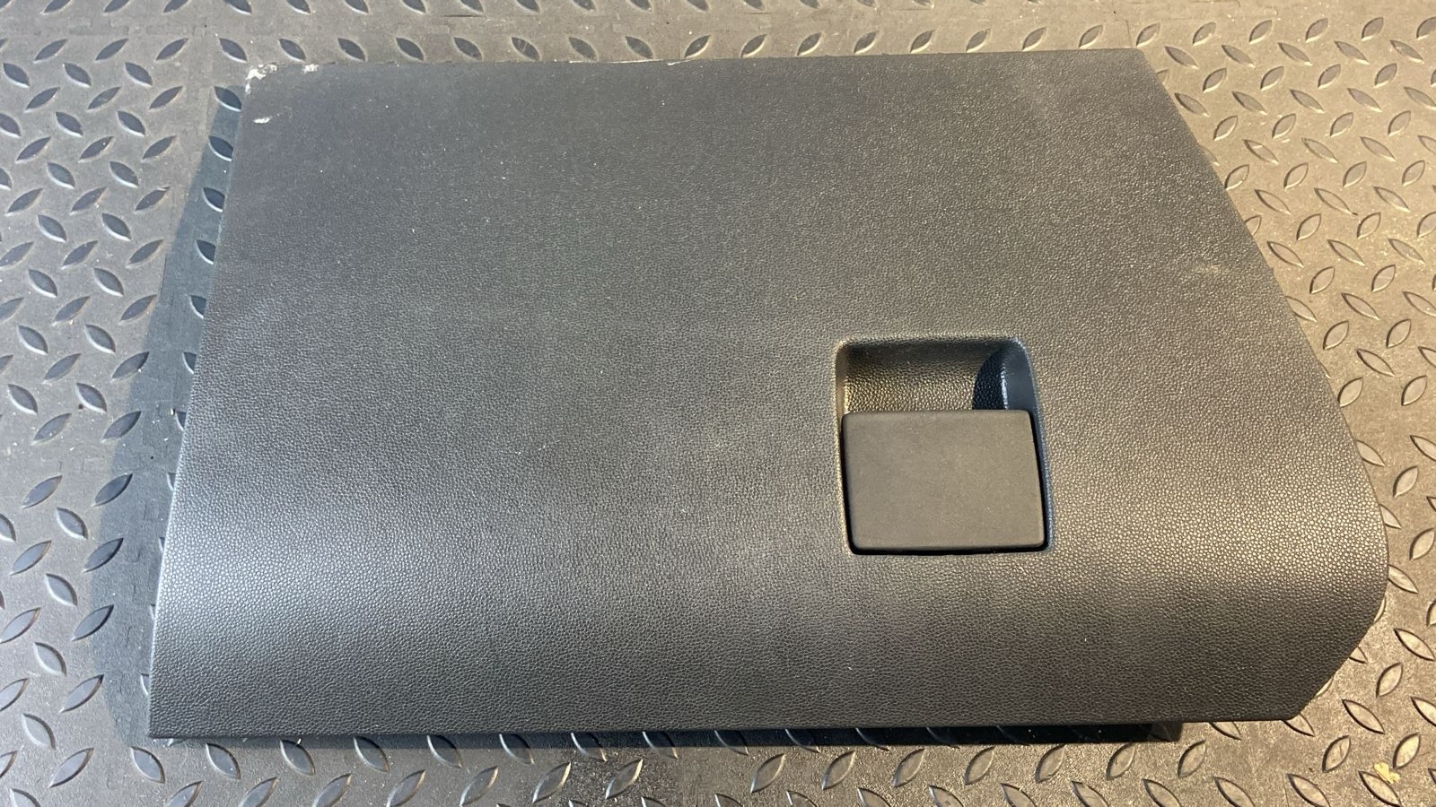 Бардачок Opel Astra/H 2004-2014