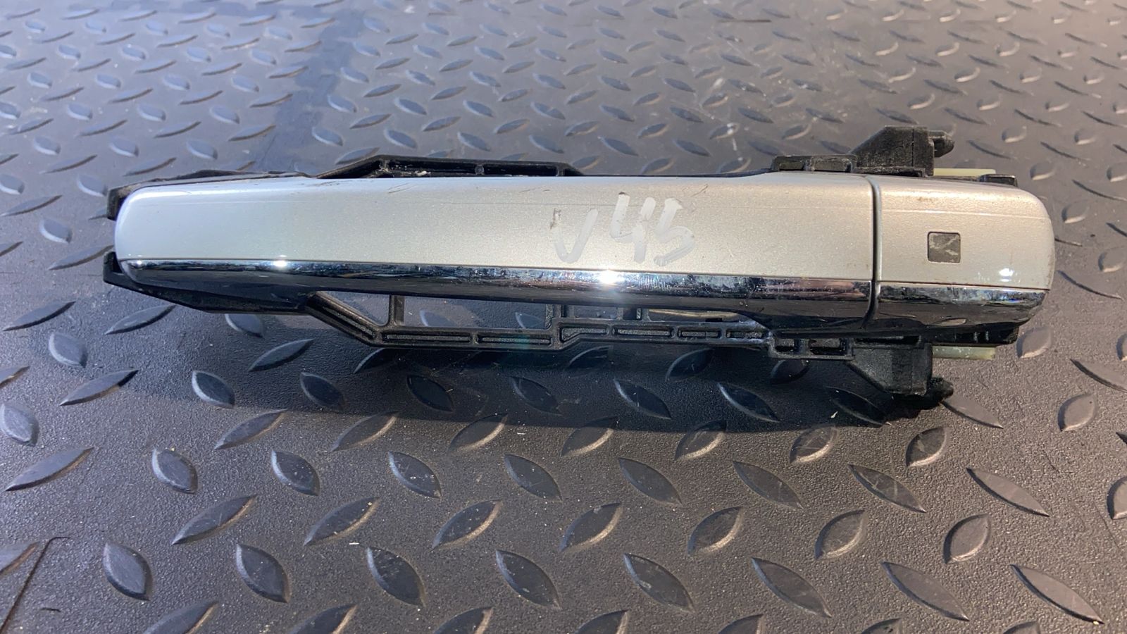 Ручка двери передняя правая Mercedes E/W210 1995-2003