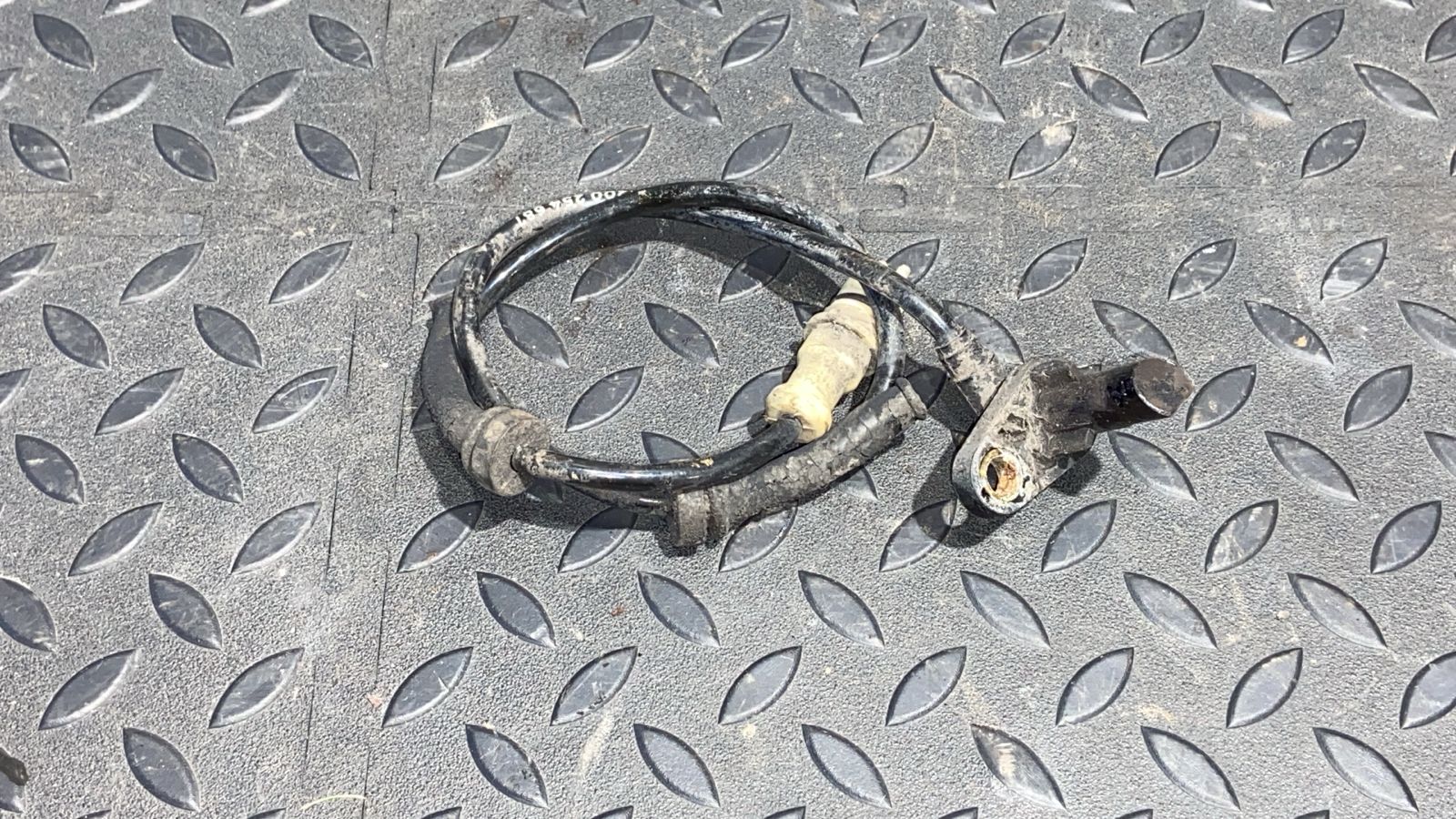 Датчик ABS задний Renault Logan 2004-2015