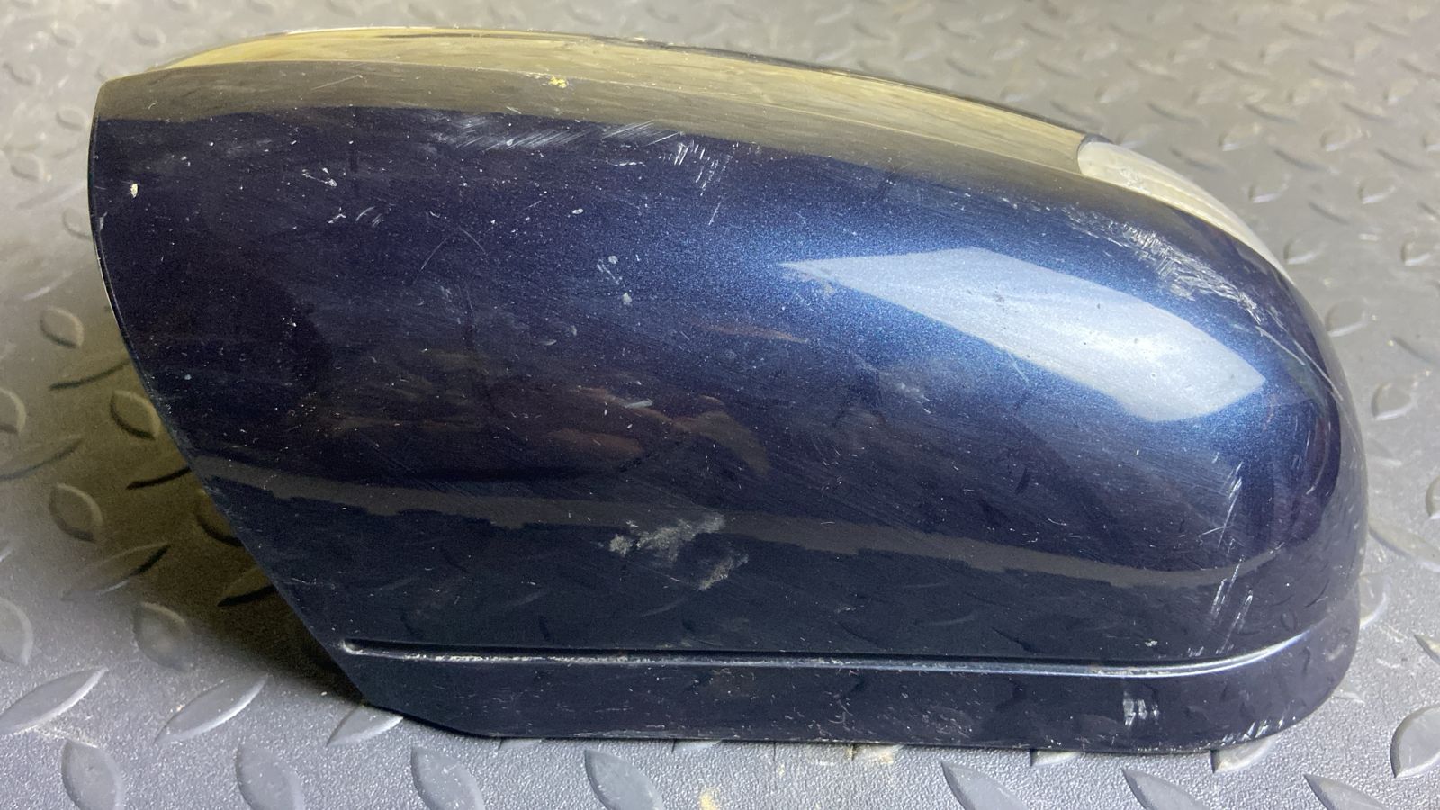 Накладка зеркала левая Mercedes E/W210 1995-2003