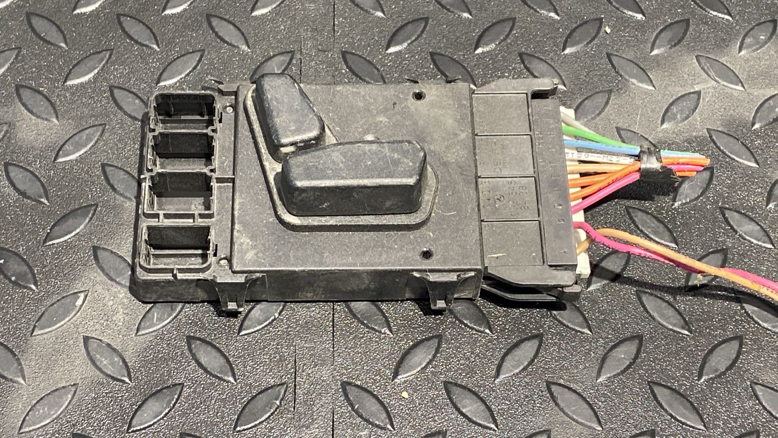 Блок управления сиденьем передний правый Mercedes M/W163 1997-2005