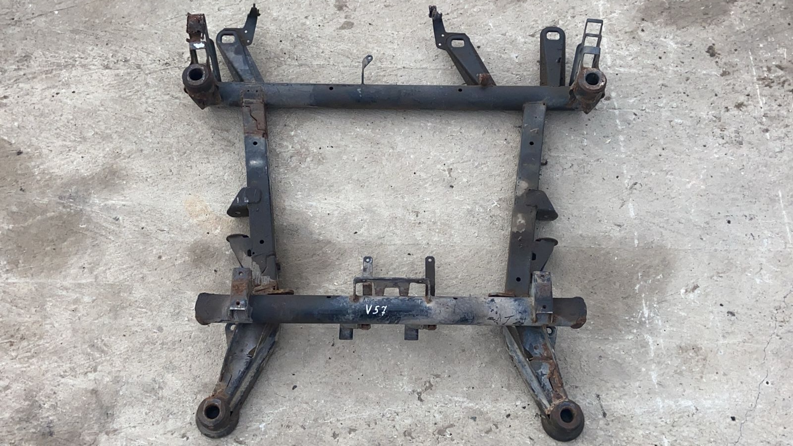 Балка передняя (Подрамник) Mercedes Vito/W638 1996-2003