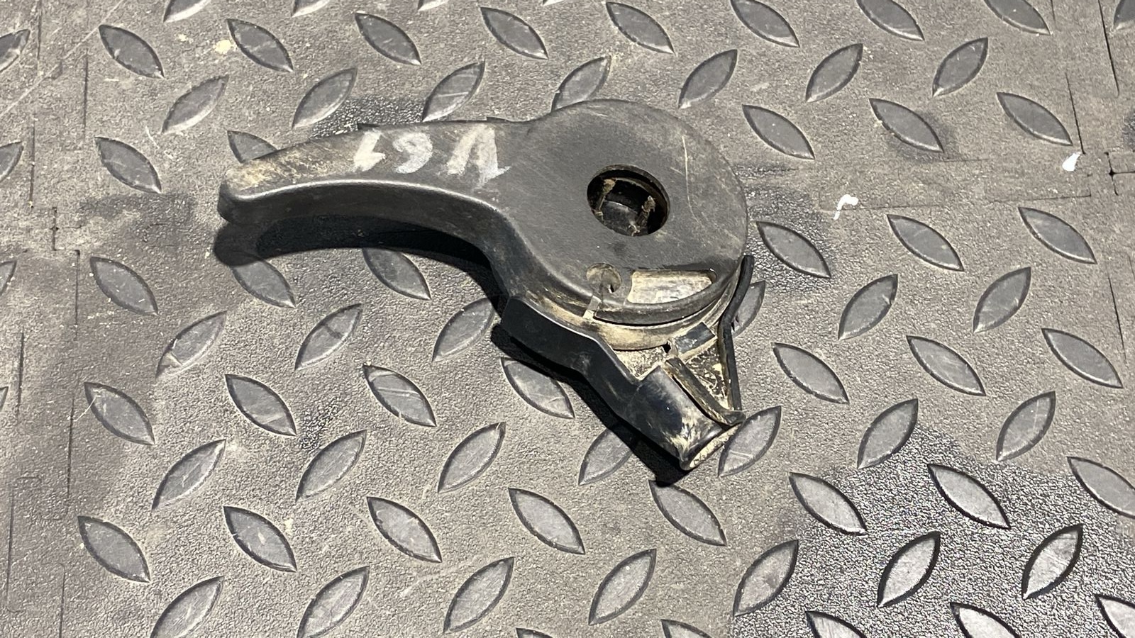 Ручка открывания капота Mercedes M/W163 1997-2005