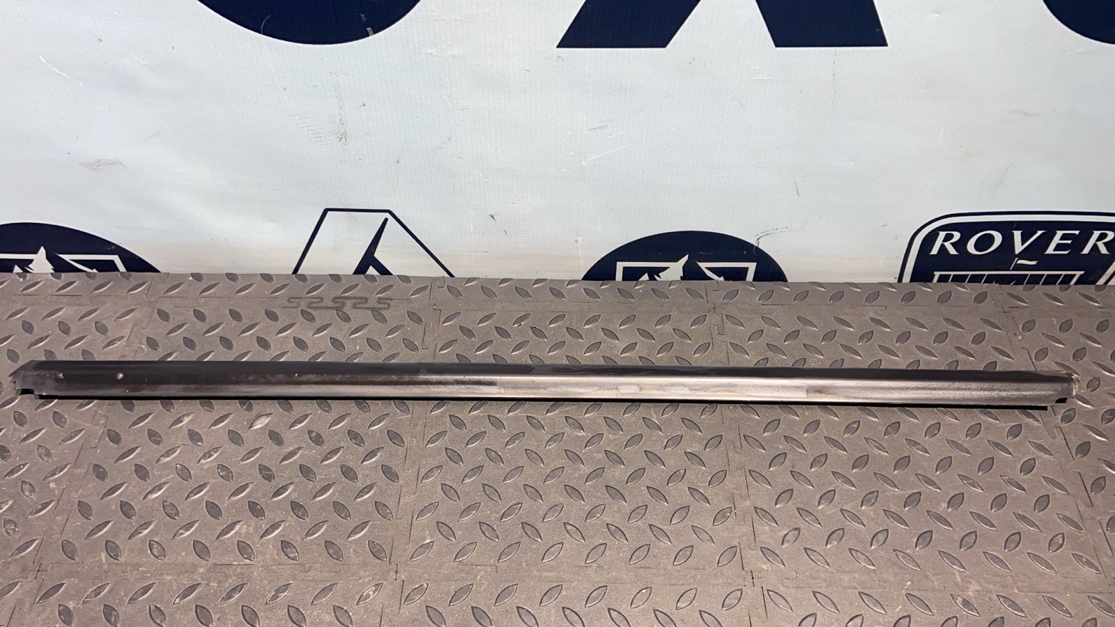 Уплотнитель двери передний правый Mercedes Vito/W639 2003-2014