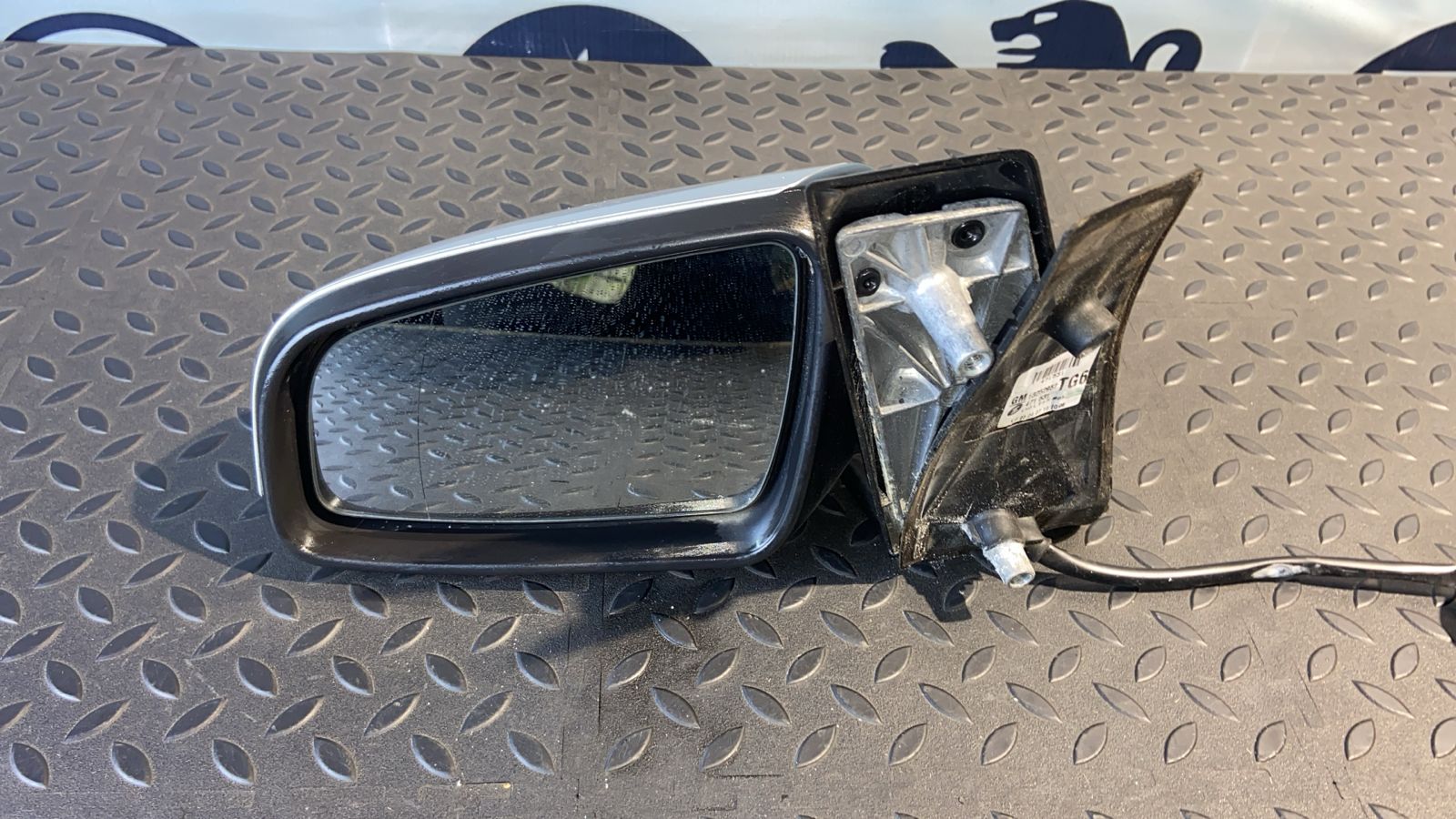 Зеркало левое Opel Zafira/B 2005-2014