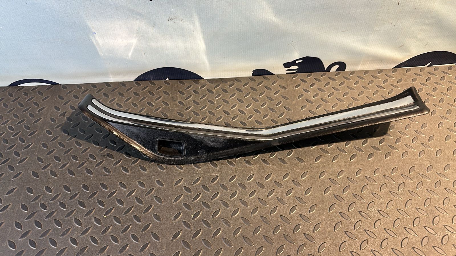 Накладка порога задняя правая BMW 3/E46 1998-2007