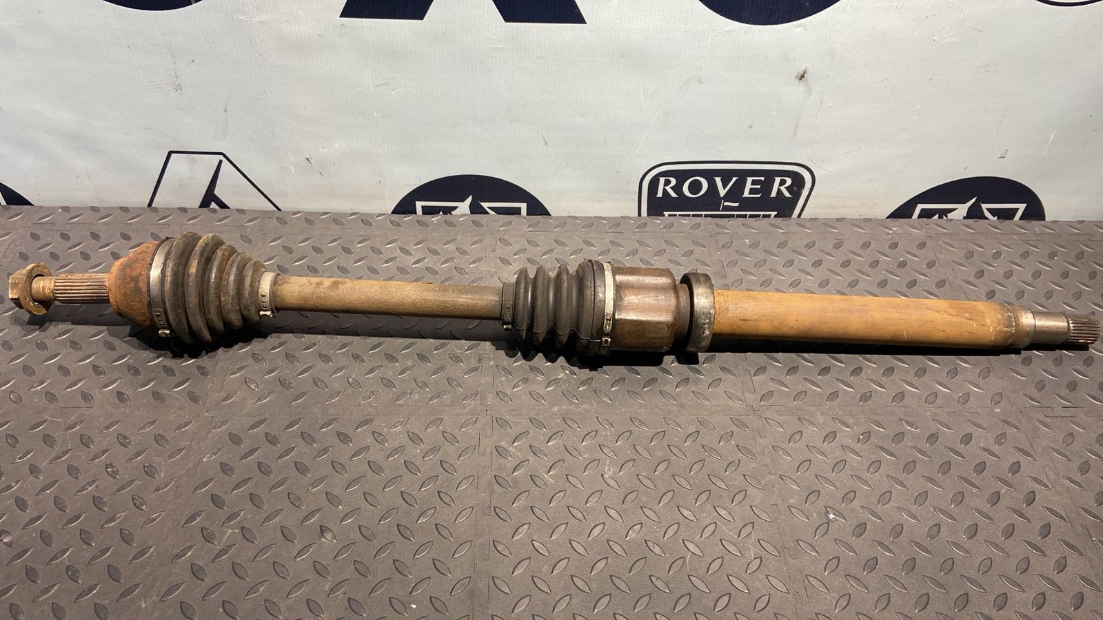 Полуось передняя правая Ford Focus 1998-2007