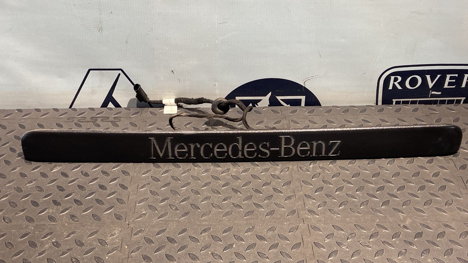 Накладка двери багажника левая Mercedes Vito/W639 2003-2014