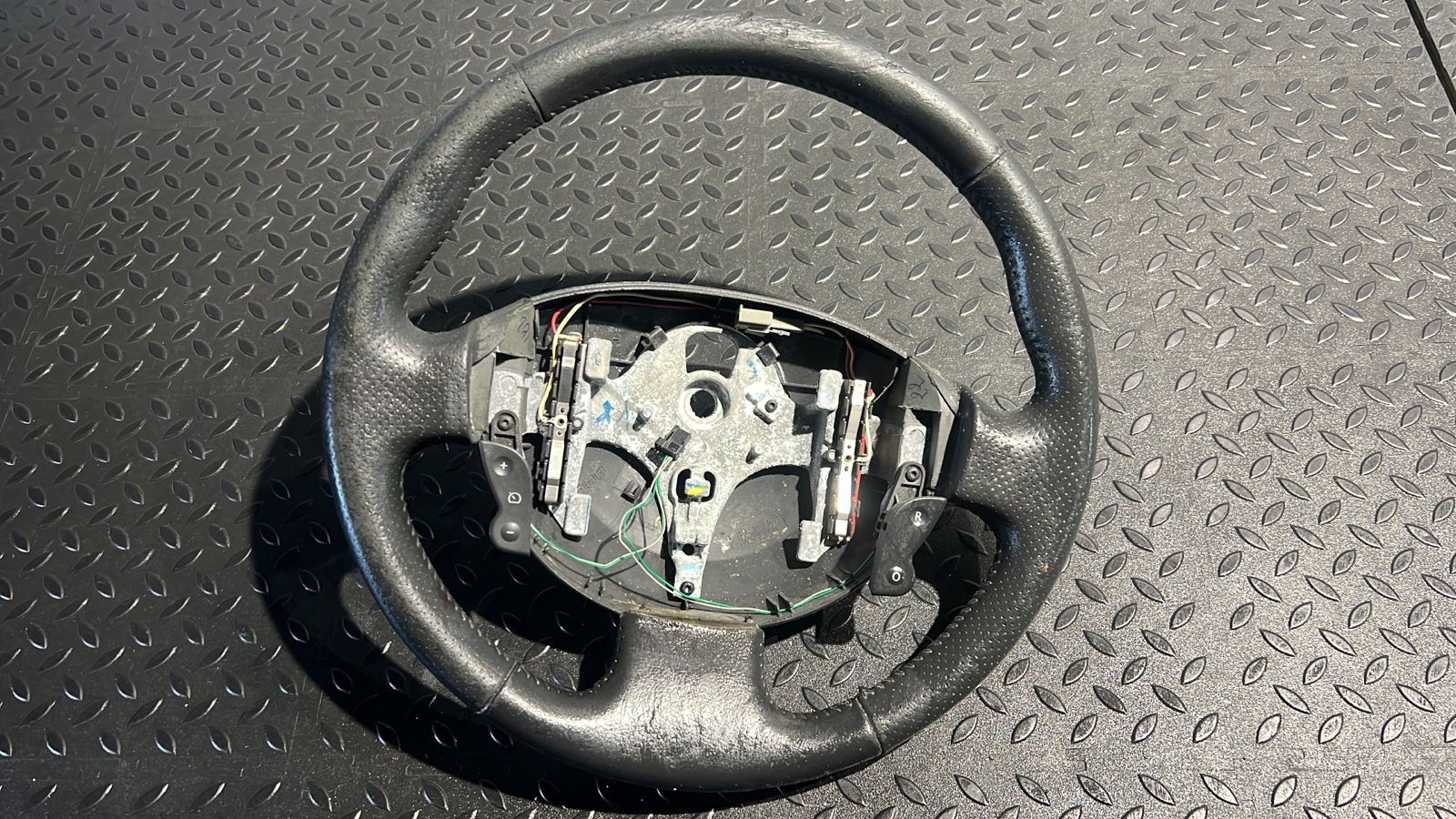 Руль Renault Scenic/2 2003-2009