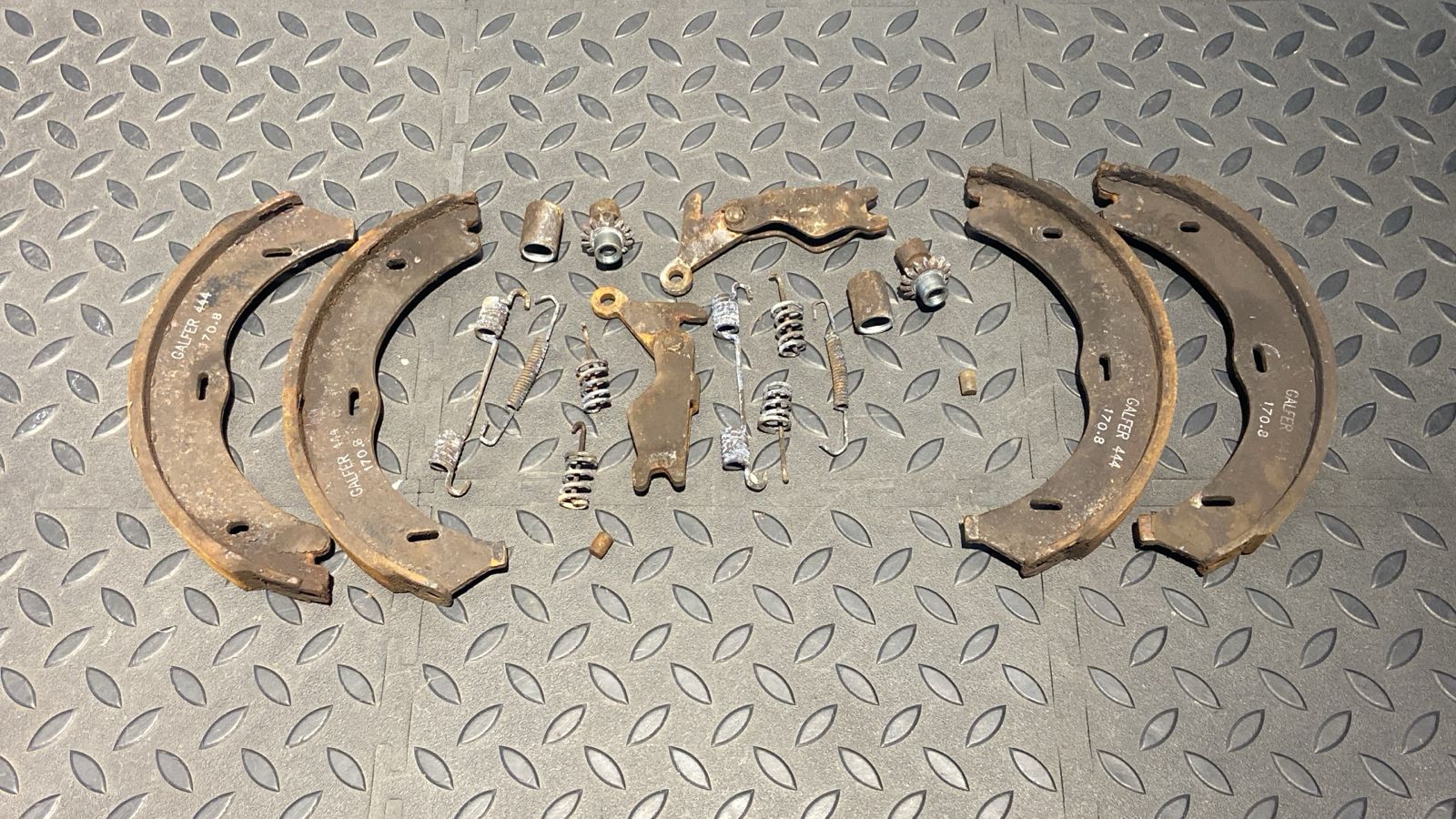 Механизм стояночного тормоза Mercedes Vito/W639 2003-2014