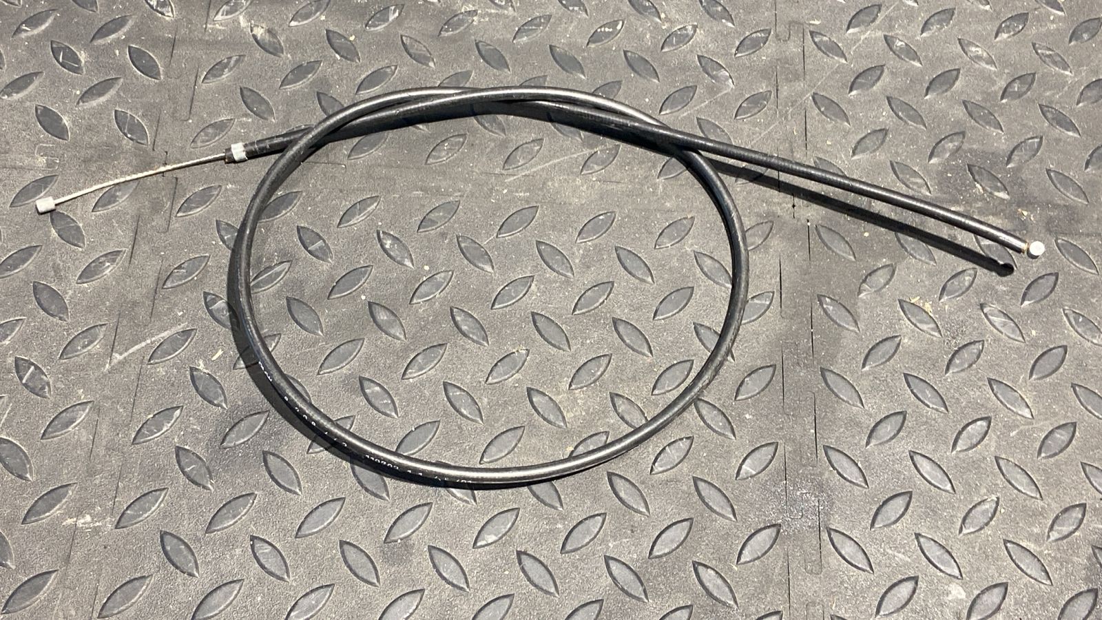 Трос замка капота BMW 3/E46 1998-2007